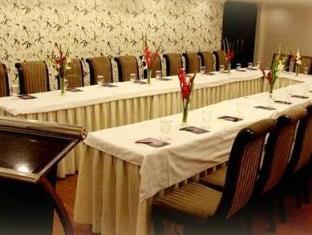 East Bourne Resort Shimla Exterior foto